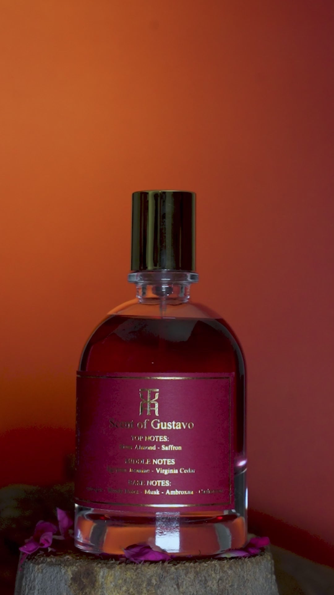 SCENT OF GUSTAVO